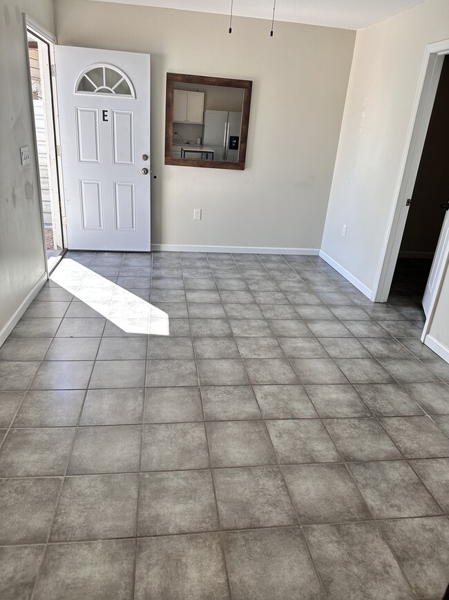 Livingroom - 8130 W Amelia Ave