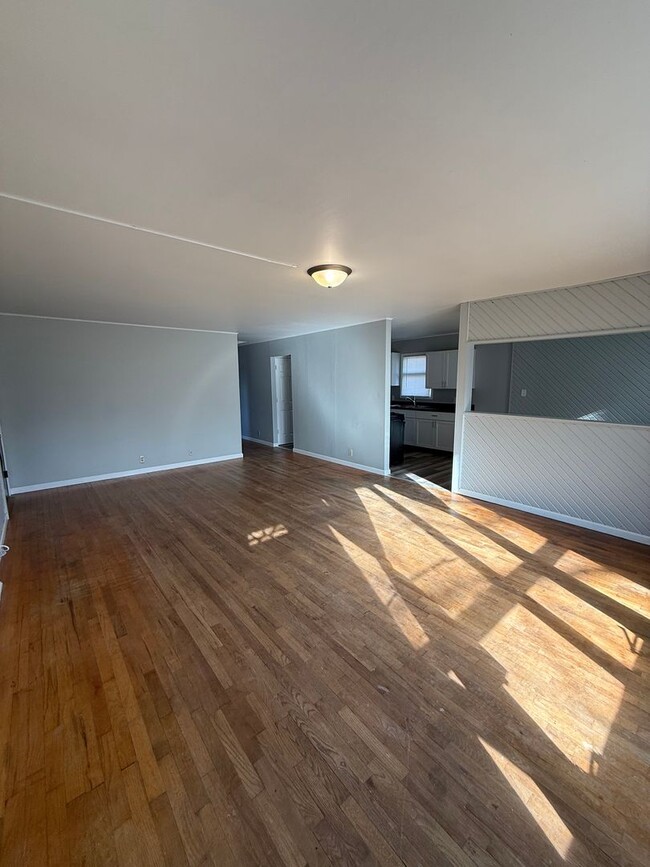 Photo - 622 E Carpenter St