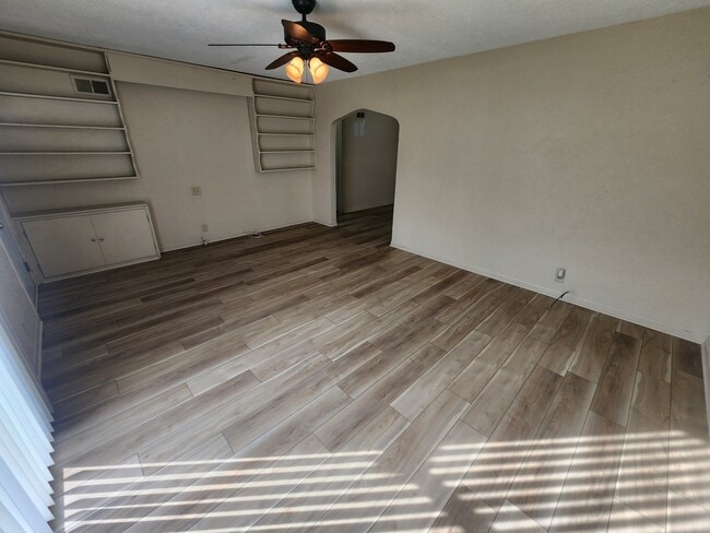 Photo - 728 Concord Ave