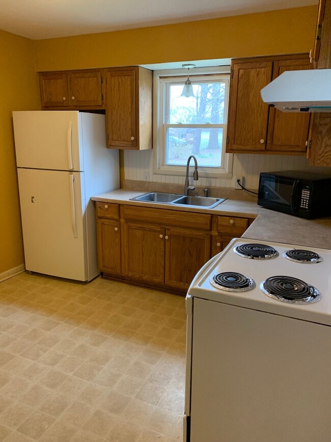 Photo - 732 N Middle St