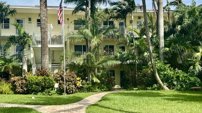 Building Photo - 6520 N Ocean Blvd Unit 6