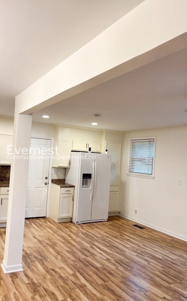 Photo - 4017 Meadow Rd