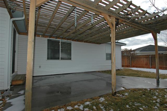 Photo - 1435 Lara Pl