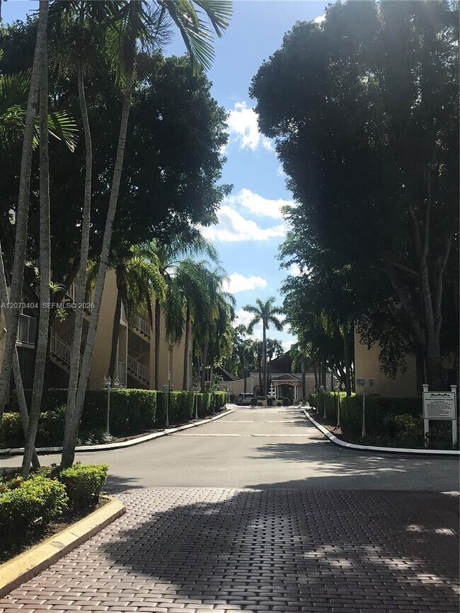 Photo - 15295 SW 106th Ln Unit 705