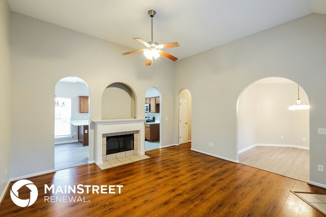 Photo - 12879 Woodland Park Cir