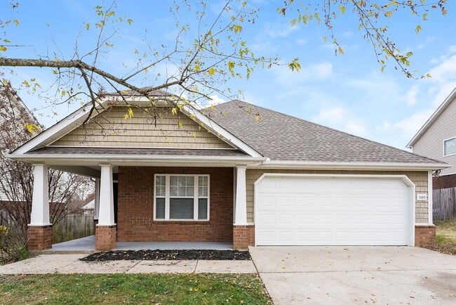 Building Photo - 3005 Fieldstone Ct