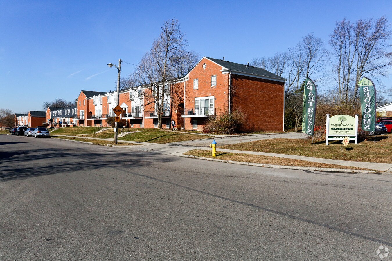 Valerie Woods Apartments - Valerie Woods Apartments