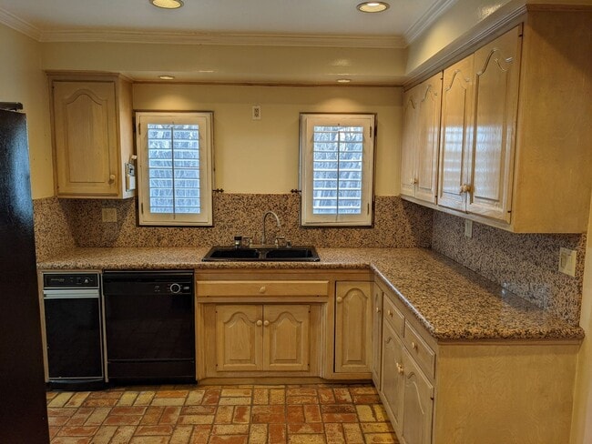 Photo - 316 Park Ave Unit 316 Park Avenue