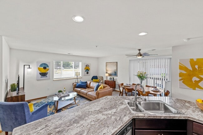 Saddlebrook Apartments Kitchen