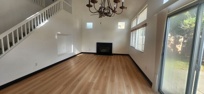 Photo - 3 Bedroom Home in Quaint Gated Community in Elk Grove