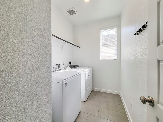 Photo - 18731 Frost Ridge Dr