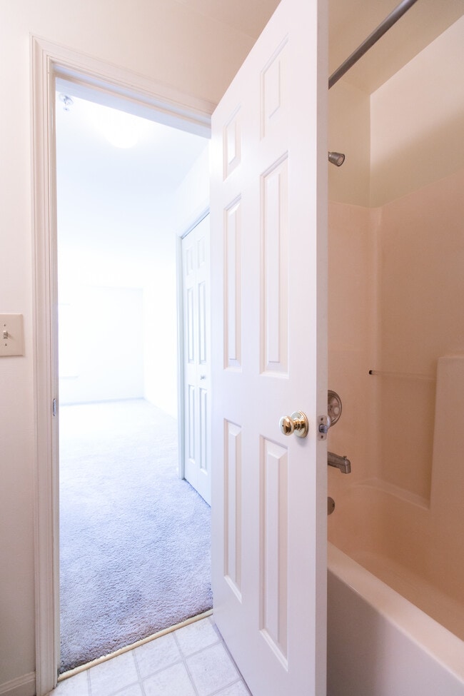 Photo - The Perch on Commonwealth