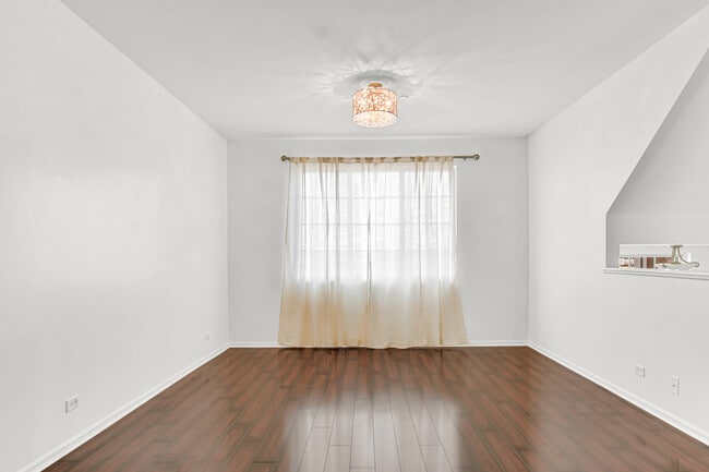 Photo - 7515 Savoy Ln