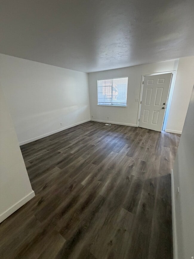 1535 W 3395 S Unit C