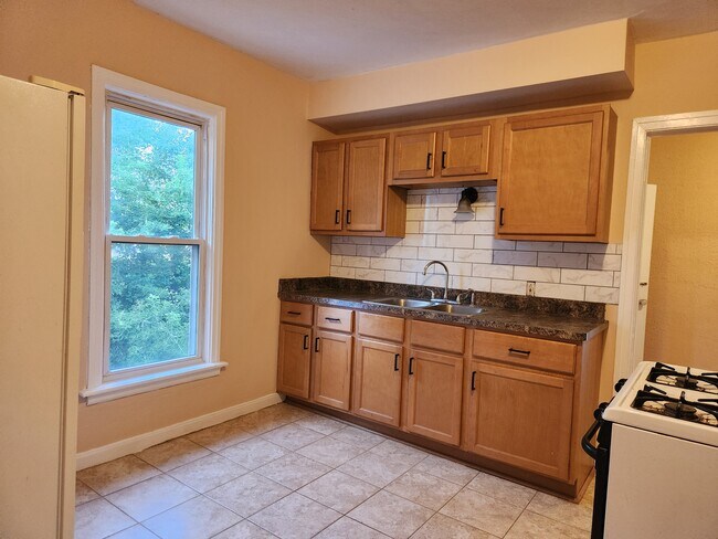 Photo - 2169 S 81st St