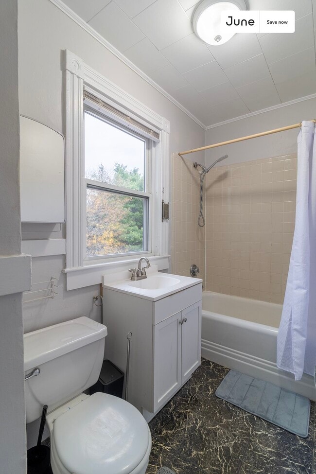 Photo - 2 Sherman St