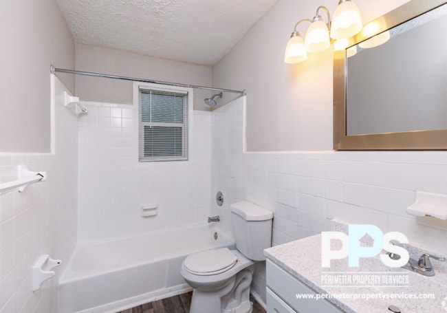 Photo - 1204 Veterans Memorial Hwy SW