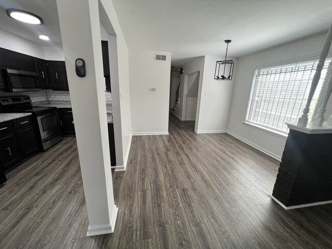 Photo - 2102 Wooden Heart Ct Townhome