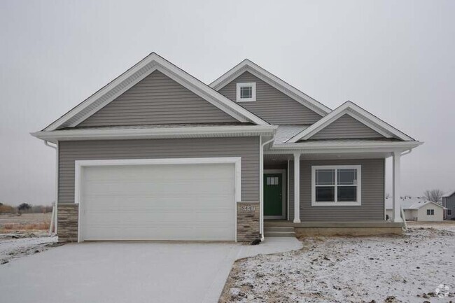 Building Photo - 5447 Rowling Dr Rental