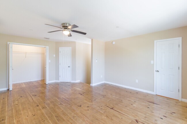 Photo - 55 N Warren St