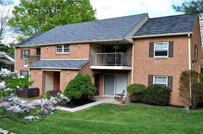 Photo - 14 Old Forge Xing Unidad 14