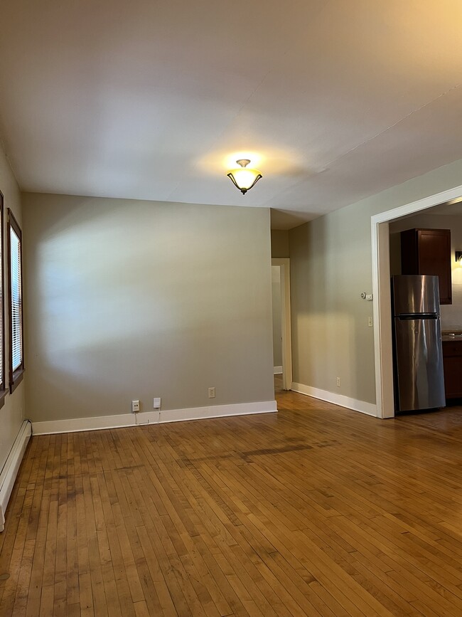 Photo - 1211 E Saveland Ave Unit 1211