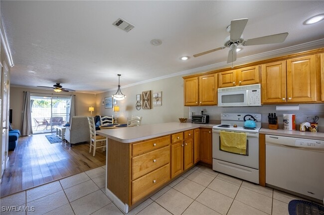 Photo - 6777 Winkler Rd Townhome