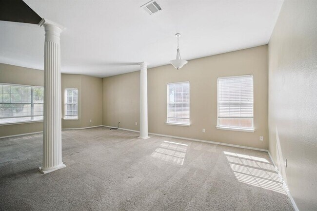 Photo - 1221 Faber Dr