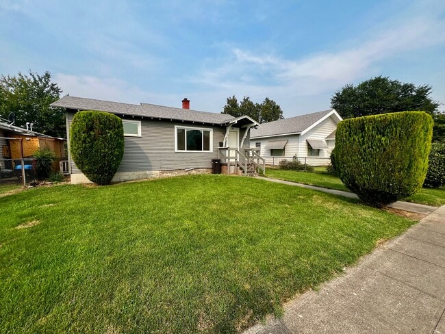 Photo - 806 S 15th Ave