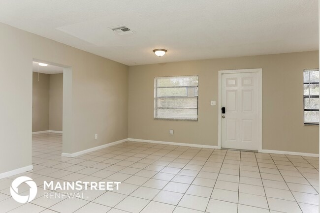 Photo - 611 Alpine Ave