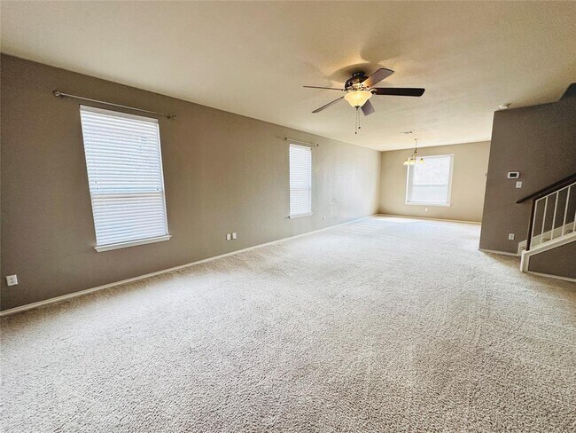 Photo - 1709 McClannahan Dr