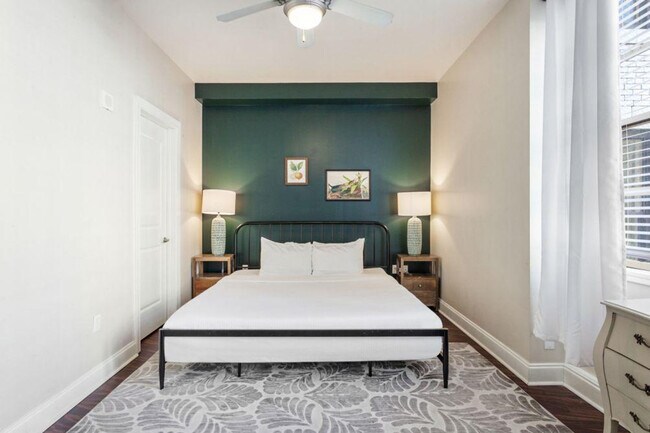 Photo - 925 Common St Apartment Unit ID1266928P