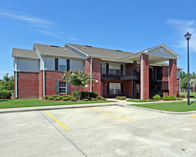 Apartments For In Birmingham Al With Utilities Included Photo Livingston Oaks Apartments