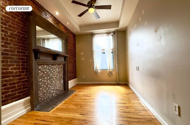 Building Photo - 561 W 161st St Rental