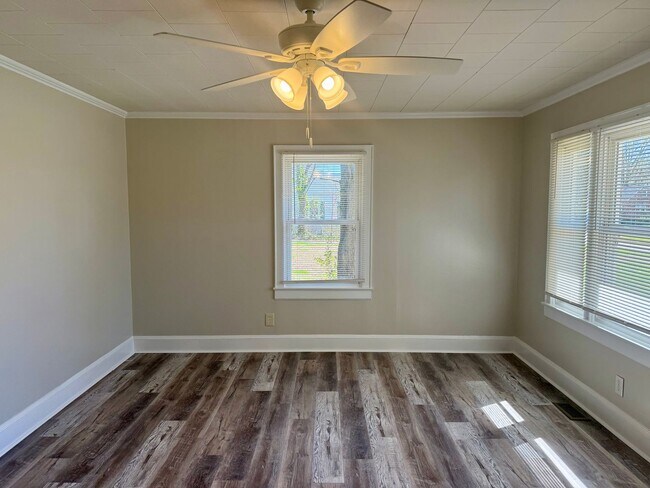 Photo - 309-311 W. PINE ST Unit 309 W. PINE ST