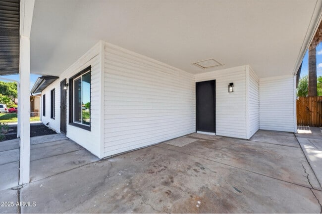 Photo - 5039 W Vernon Ave