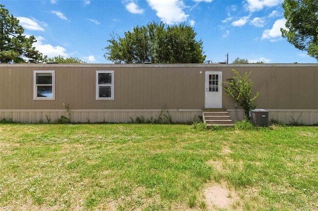 908 Turney Ln