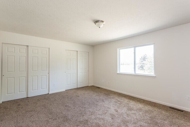 Photo - 50 Ivy Bridge Way