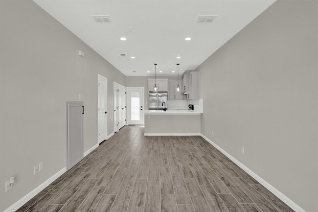 Photo - 1010 Monaco Blvd Unit 14