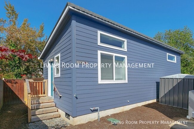 Photo - 8939 N Fortune Ave Unidad #B