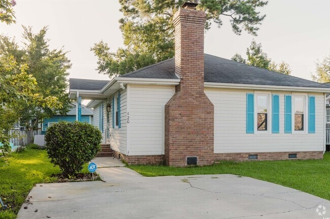 Building Photo - 620 Burcale Rd Rental