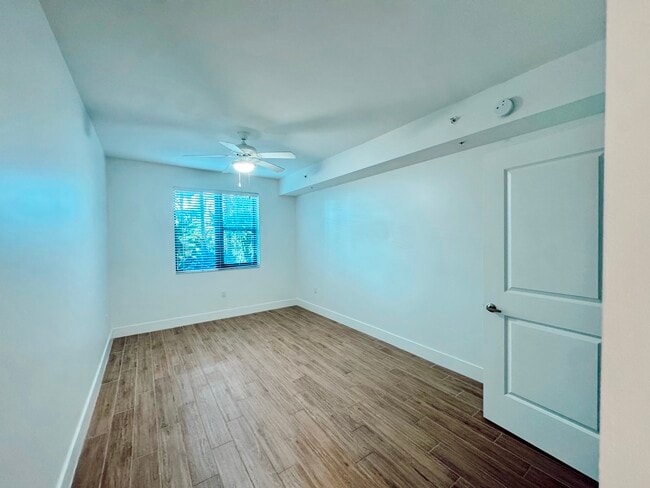 Photo - 2162 NE 168th St Unit A1