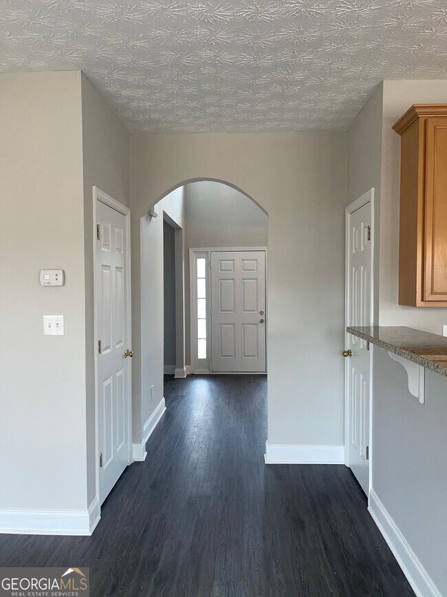 Photo - 299 Sheffield Chase