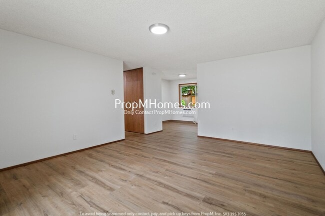 Photo - 5870 SW 192nd Ave