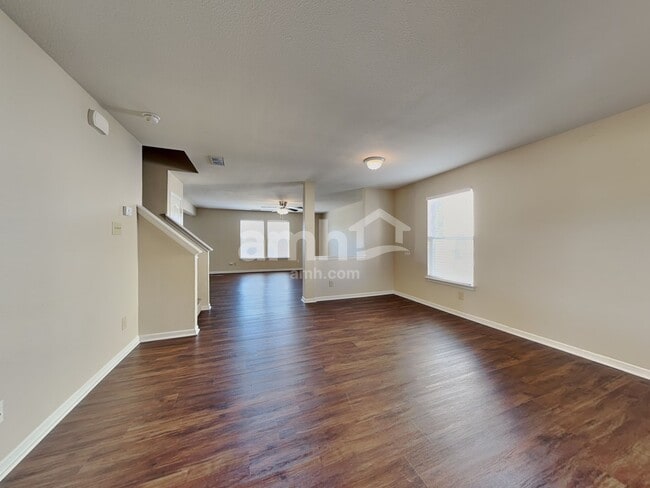 Photo - 205 Farm Springs Rd