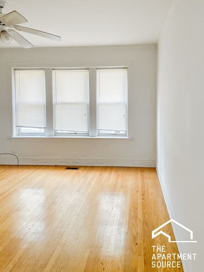 Photo - 5034 N Wolcott Ave Unit 1