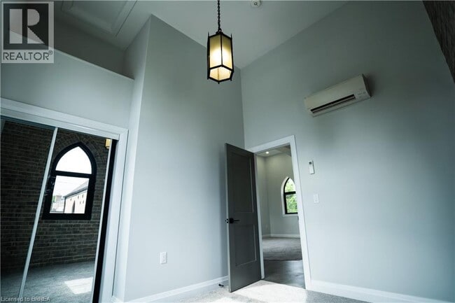 Photo - 130 Elgin St Unité 6