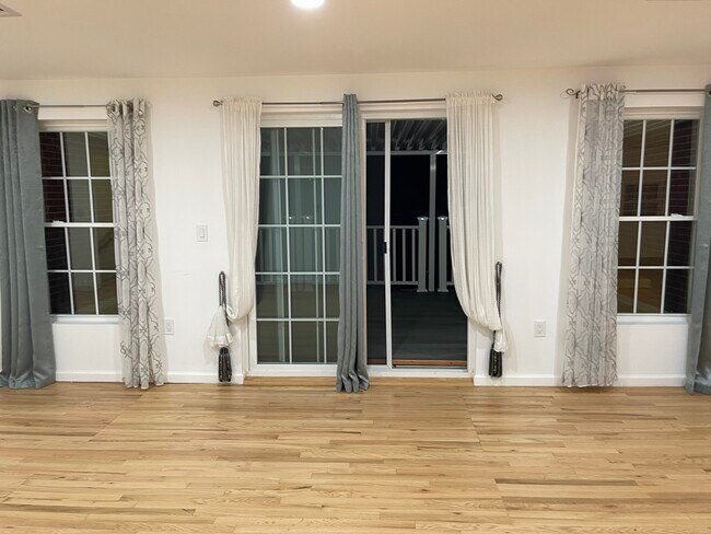 Photo - 294 Coolidge Ave