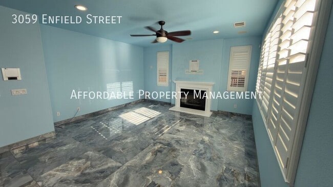 Photo - 3059 Enfield St