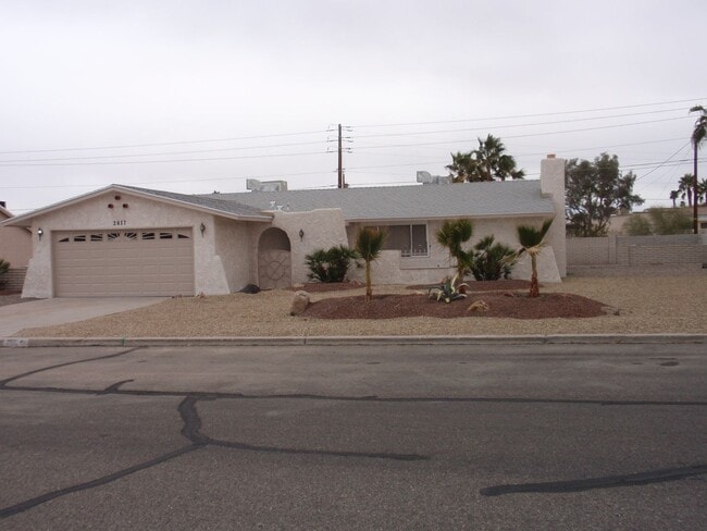 Building Photo - Winter rental with heated pool